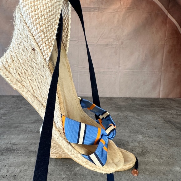 3. J Crew stripped sandals - Picture 6 of 10